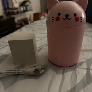 Cute Pink Cat-Themed USB Humidifier